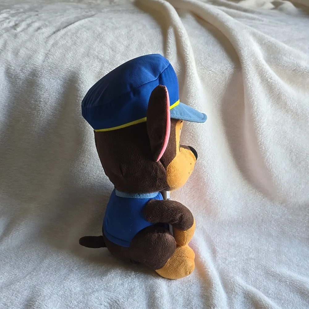 Nickelodeon Paw‎ Patrol Chase Stuffed Dog Valentine’s Day Plush 13 inches.